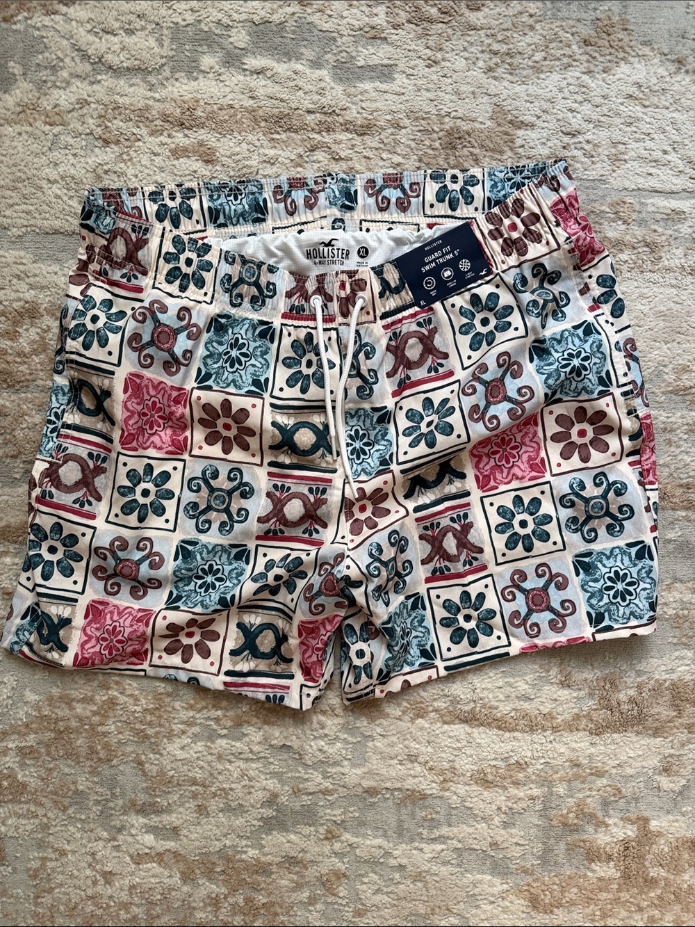 Hollister Men's Tile-Print Swim Trunks in White, Blue & Pink - Size XL